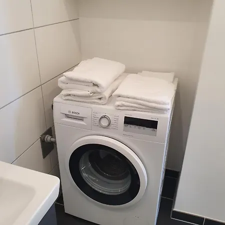 37m² 1,5 Mit Terrasse Und Super Badezimmer * Tangstedt